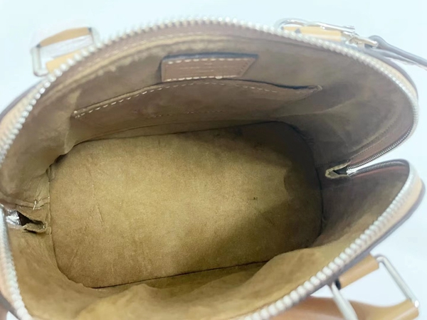 ルイヴィトンバッグ素材ディテール